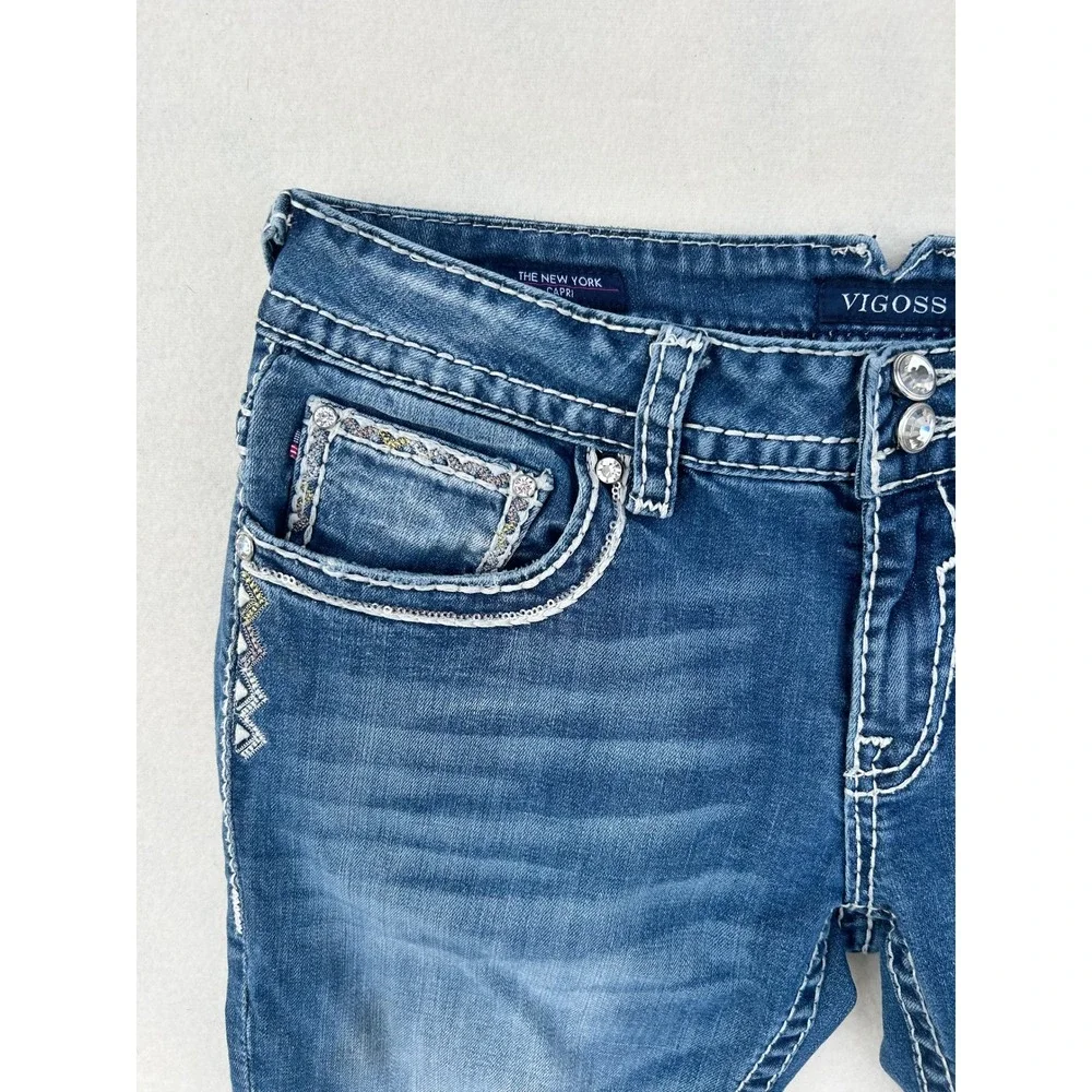 Vigoss The New‎ York Capri Jeans 31 Medium Wash Thick Stitch Rhinestone Cropped